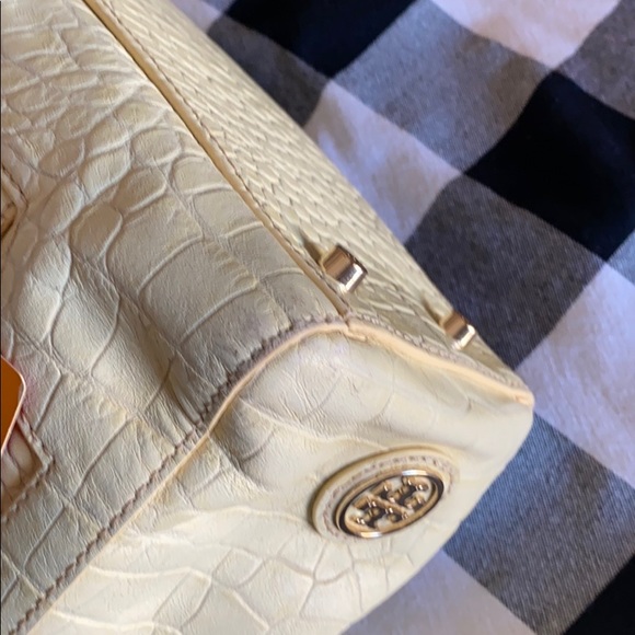 Tory Burch 797 Large Top ZIP Satchel yellow creme - Picture 11 of 14